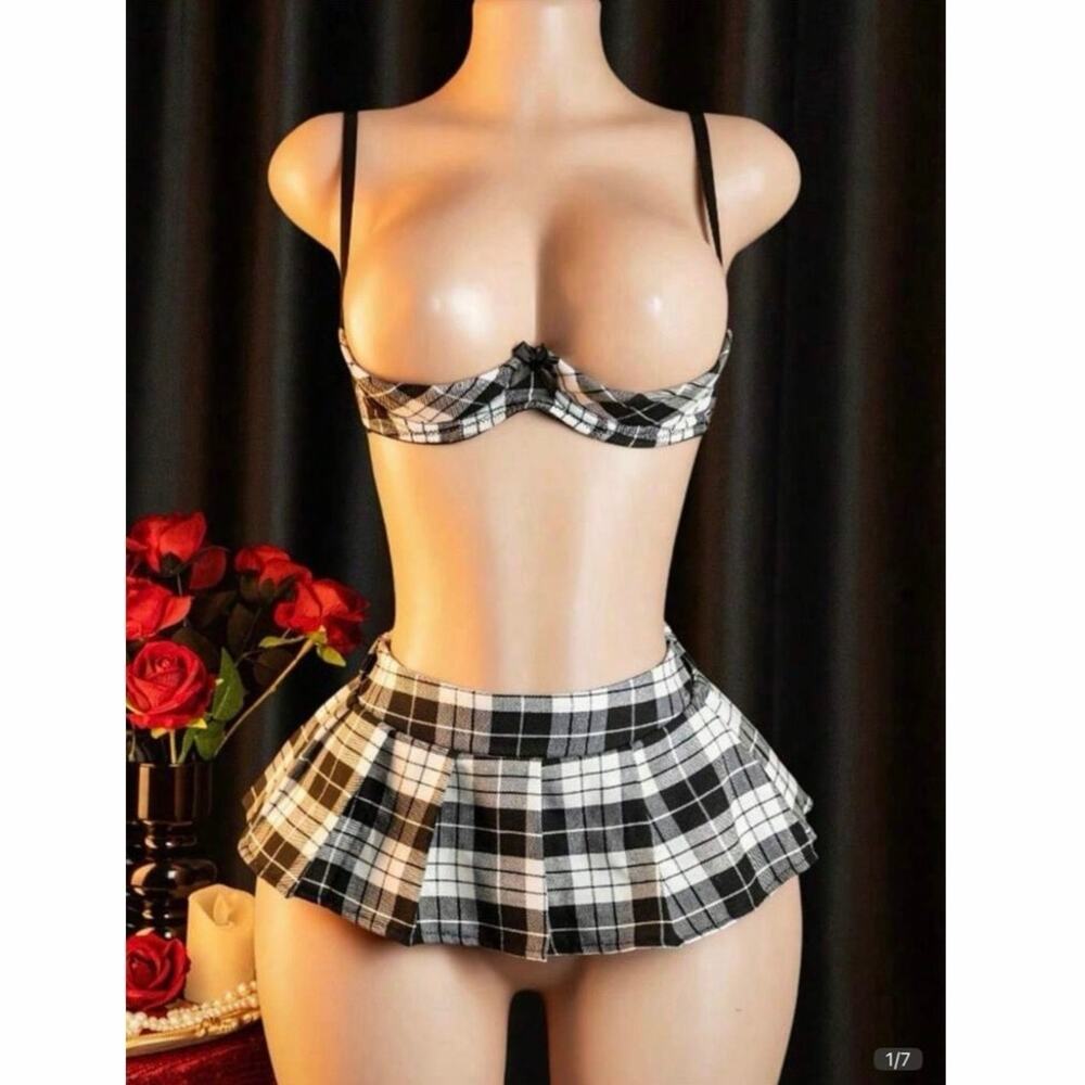 NWOT SHEIN Plaid Bra & Pleated Mini Skirt Lingerie Set Women’s Small Cosplay